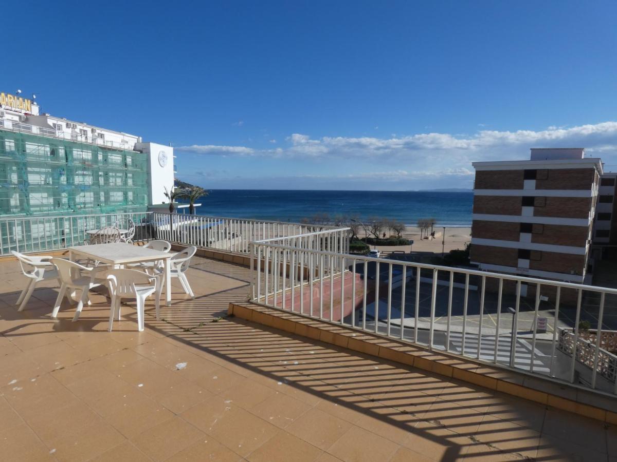 Atico Con Vista Mar. 50 M De La Playa - Casa Nova 13 Appartement Roses Buitenkant foto